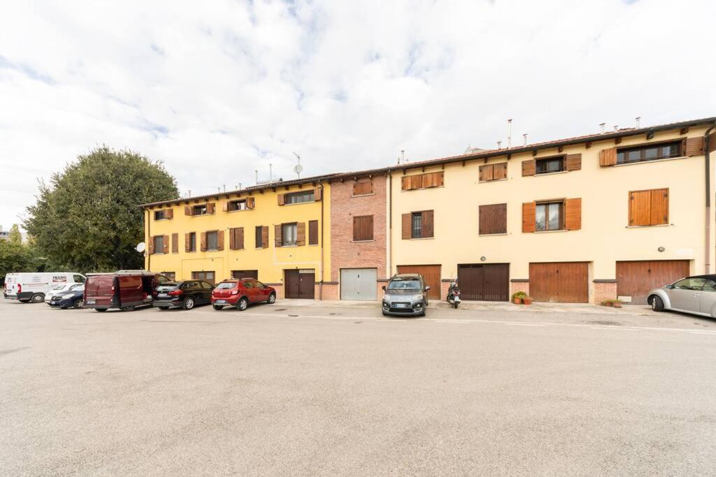 Appartamento Unico A Bologna Con 3 Camere E Parcheggio Gratuito Exterior foto